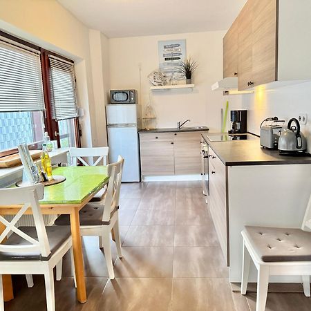 Ferienwohnung Im Erdgeschoss Mit Eingezaeunten Garten Und Terrasse Aurich Zewnętrze zdjęcie