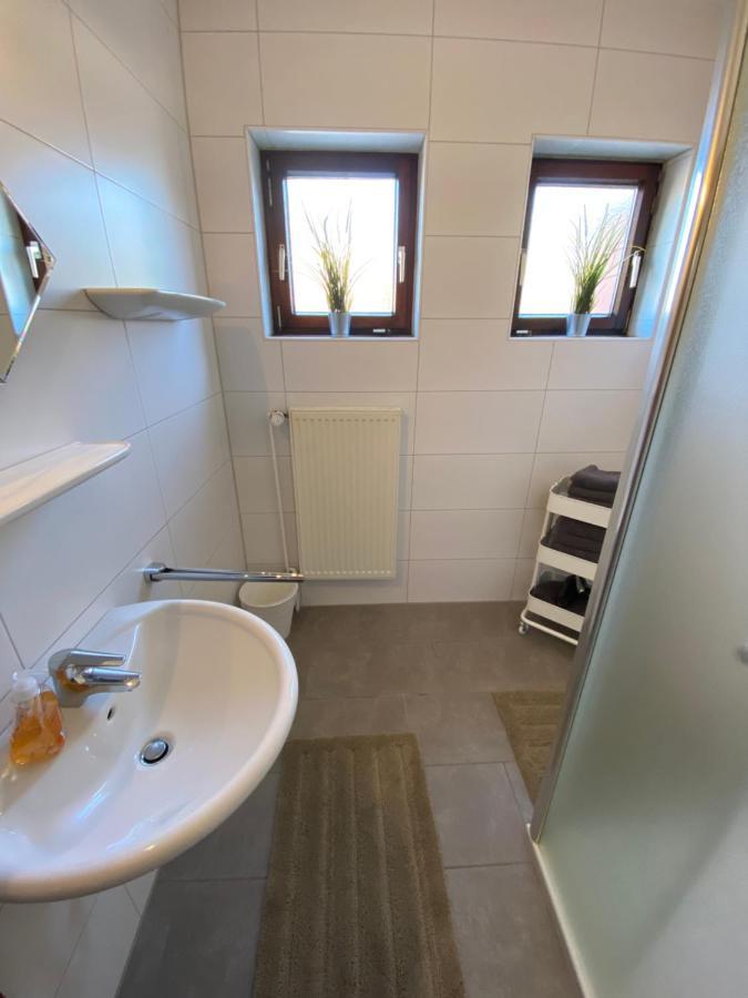 Ferienwohnung Im Erdgeschoss Mit Eingezaeunten Garten Und Terrasse Aurich Zewnętrze zdjęcie
